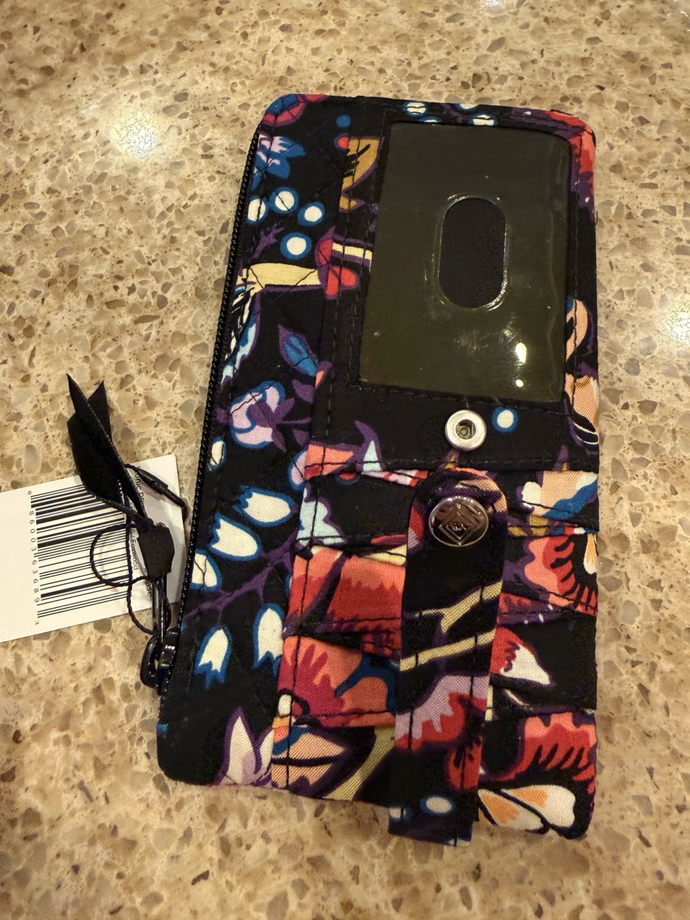 NWT VERA BRADLEY Wallet Ultimate
RFID Card Case